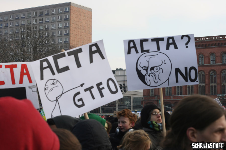 ACTA_demonstration_berlin03